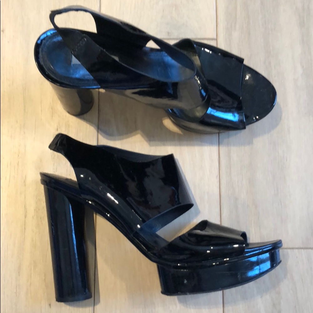 Pour La Victoire Patent Leather Platform Sandals